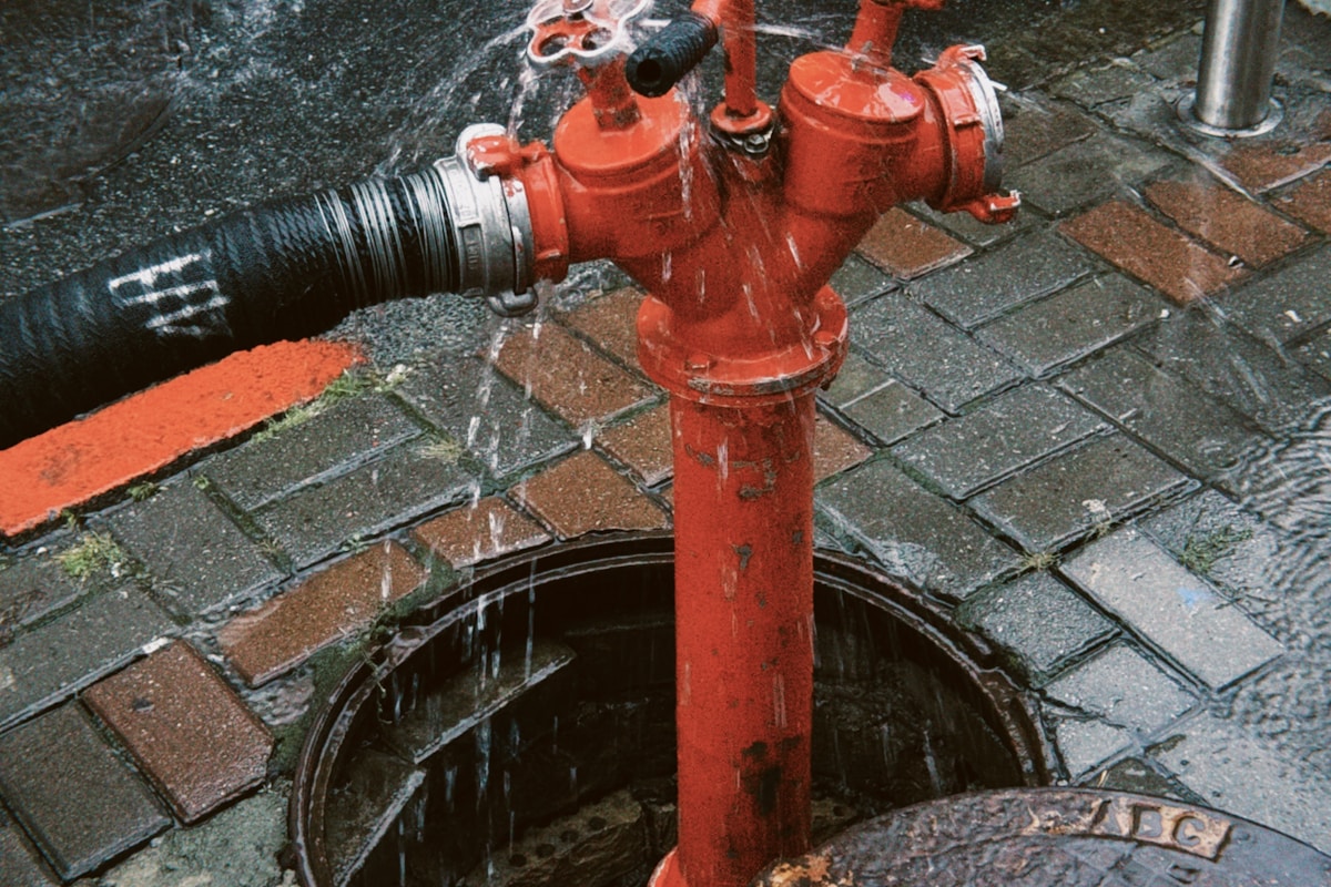 Commercial water damage restoration in East Los Angeles